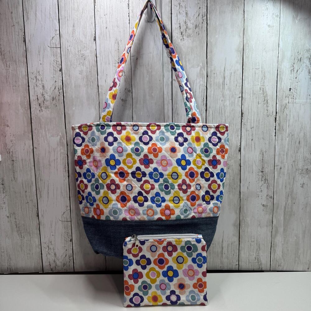 Quilted Retro Floral Tote Bag Denim Accent : Matching Zipper Pouch Included